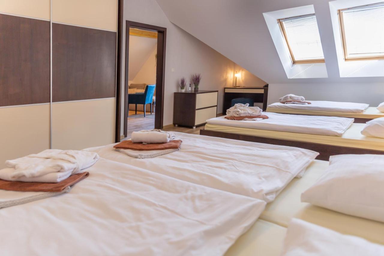 Apartman Aqua Bešeňová Extérieur photo